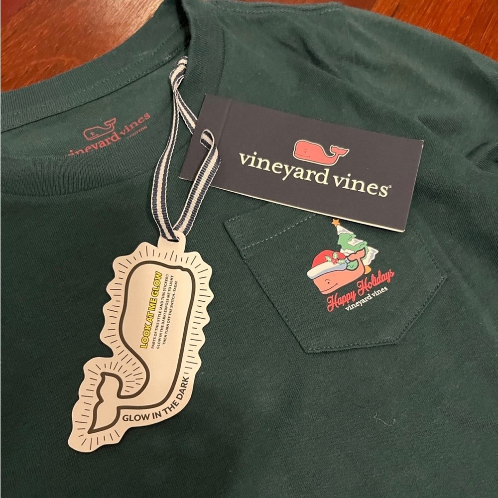 Green vineyard vines long sleeve holiday tshirt - size 4T